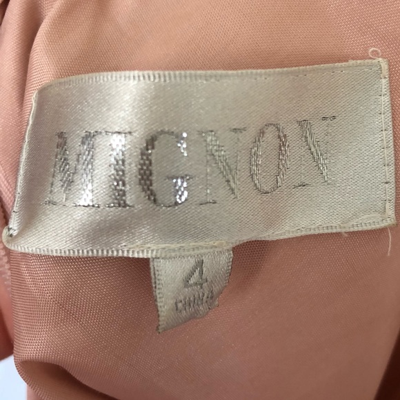 STUNNING PROM DRESS - Picture 6 of 8